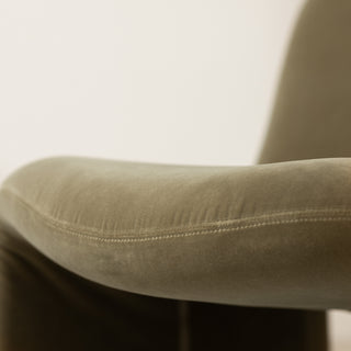 curved lounge chair