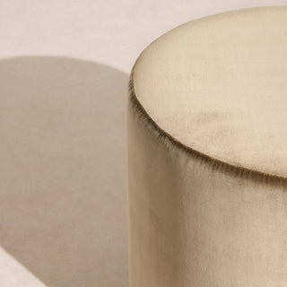 No.17 The Arc Drum Stool